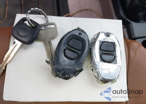 1998 Toyota 4Runner Sr5 V6 Limited from USA, damaged, VIN JT3HN87R9W9008226